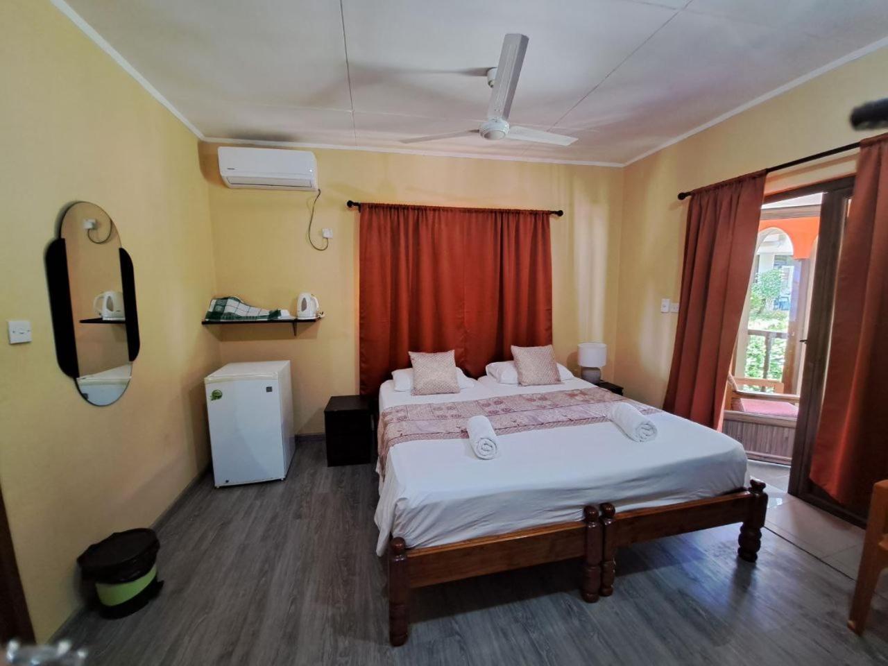 Georgina'S Cottage Beau Vallon  Exteriér fotografie
